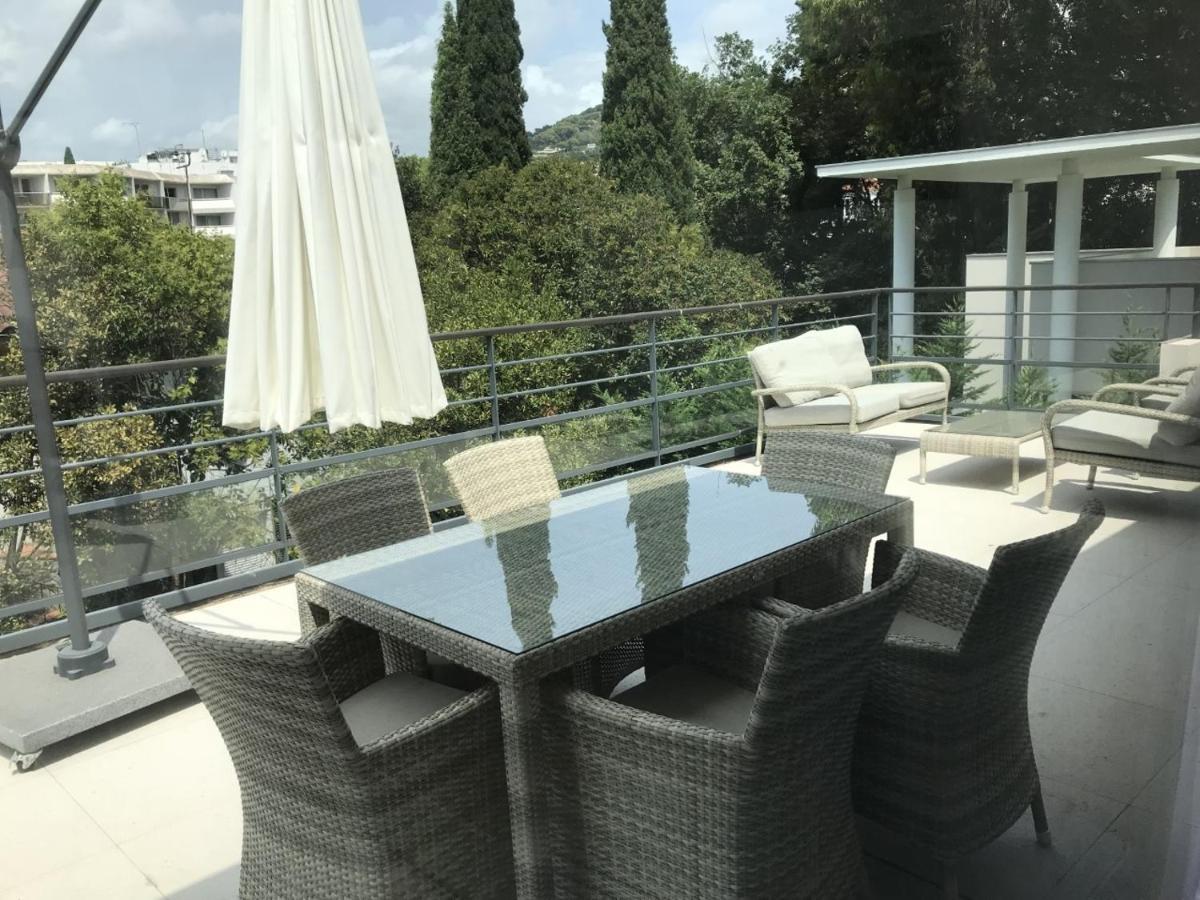 Appartement Montfleury, 2 Terrasses, 2 Chambres , 2 Sdb , Pkg Prive Piscine, 15 Min Walk To Croisette Beach And Palais Des Festivals Кан Екстериор снимка