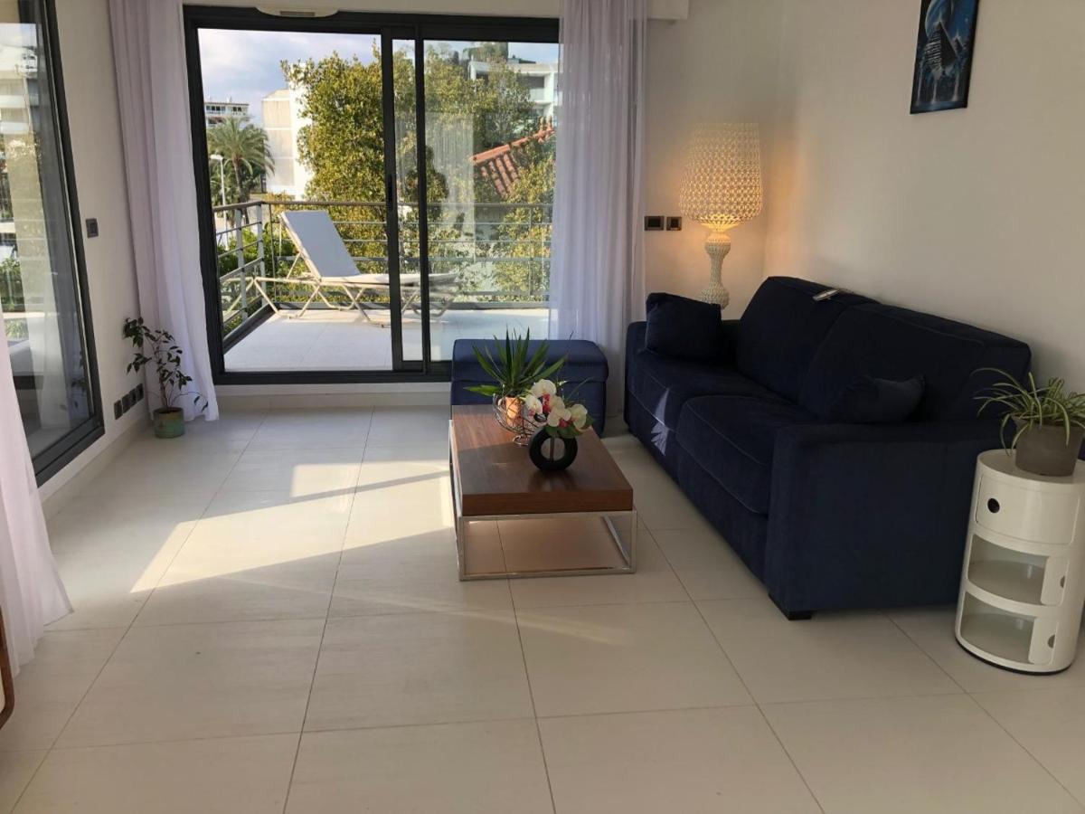 Appartement Montfleury, 2 Terrasses, 2 Chambres , 2 Sdb , Pkg Prive Piscine, 15 Min Walk To Croisette Beach And Palais Des Festivals Кан Екстериор снимка